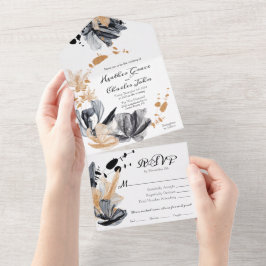 Blume aus Schwarz und Gold All In One Einladung