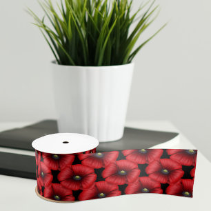 Blume aus schwarzem Poppy Satinband