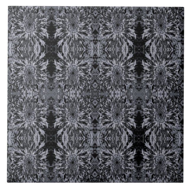 Blume Black and Gray Dahlia Fliese (Vorderseite)