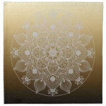Blume, Blätter, Mandala aus weißer Leder auf Gold