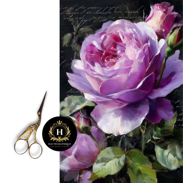 Blume der Lavendel-Rose Seidenpapier (Line Bookshelves with Lush Floral Charm.)