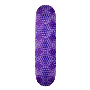 Blume des Lebens - Briefmarkenmuster - lila Skateboard