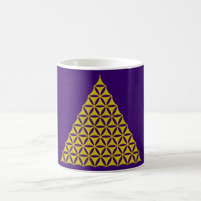 Blume des Lebens / Lebensgefühl - Pyramide Kaffeetasse (Mittel)