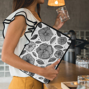 Blume für Aquarell und Tinte - Schwarzweiß Laptopschutzhülle