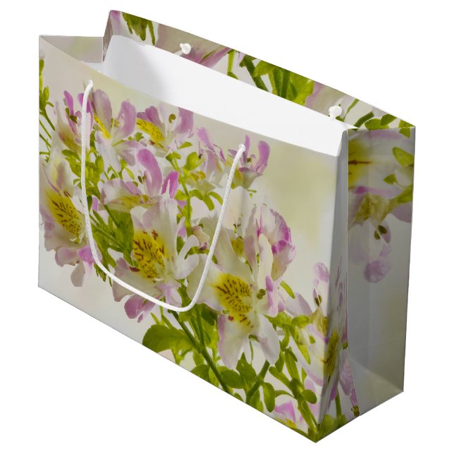 Blume Große Geschenktüte (Vorderseite Schrägansicht)