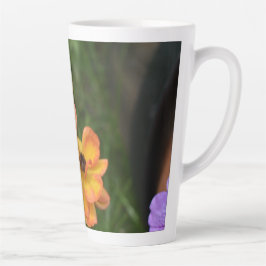 Blume im Frühjahr Milchtasse