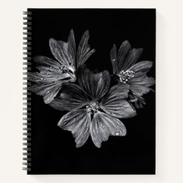 Blume im Garten in Schwarz und Weiß Nr. 11 Notizbuch