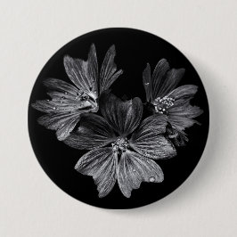 Blume im Hintergrund in Schwarz und Weiß (Nr. 11) Button