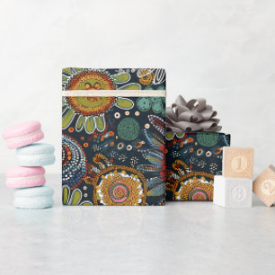 Blume im Stil der aborigines Kunst Geschenkpapier