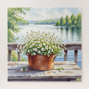 Blume in Kupfer-Topf am Lakehouse Deck