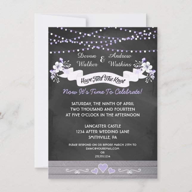 Blume & Lights Chalkboard Post Hochzeit einladen Einladung (Vorderseite)