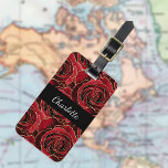 Blume mit schwarzen Rose Gepäckanhänger<br><div class="desc">Schwarzer Hintergrund mit rote Rosen mit vergoldetem Imitat Glitzer auf der Vorderseite. Personalisieren und einen Namen hinzufügen. Ihre Kontaktinformationen auf der Rückseite.</div>