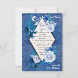 Blume mit weißer Rose auf blauem Musterpapier RSVP Karte