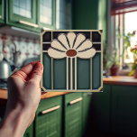 Blume Mitte des Jahrhunderts Symmetrische Kunsthan Fliese<br><div class="desc">Diese exquisite, moderne Keramik-Kachel aus der Mitte des Jahrhunderts ist eine liebevolle Hommage an die altehrwürdige Kunsthandwerksbewegung. In unserem Workshop in Barcelona wurden abstrakte symmetrische Formen entwickelt und die faszinierende Faszination moderner Imitate-Relieffliesen aus der Mitte des Jahrhunderts nachahmt. Die symmetrischen Designs spiegeln ein harmonisches Gleichgewicht wider, den idealen Ausdruck abstrakter...</div>