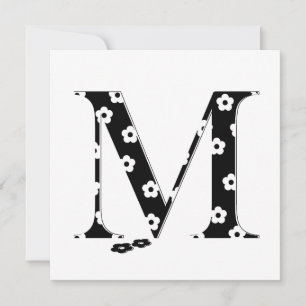 Blume Muster Buchstaben M