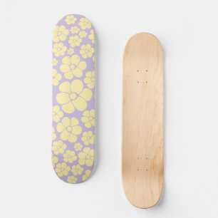 Blume Muster - gelb und Lila Skateboard