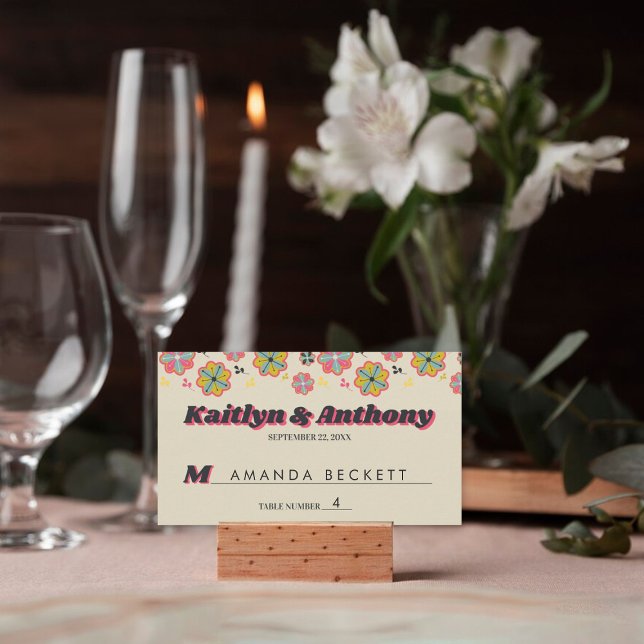 Blume Power 70er Retro Groovy Hochzeit Platzkarte (Von Creator hochgeladen)