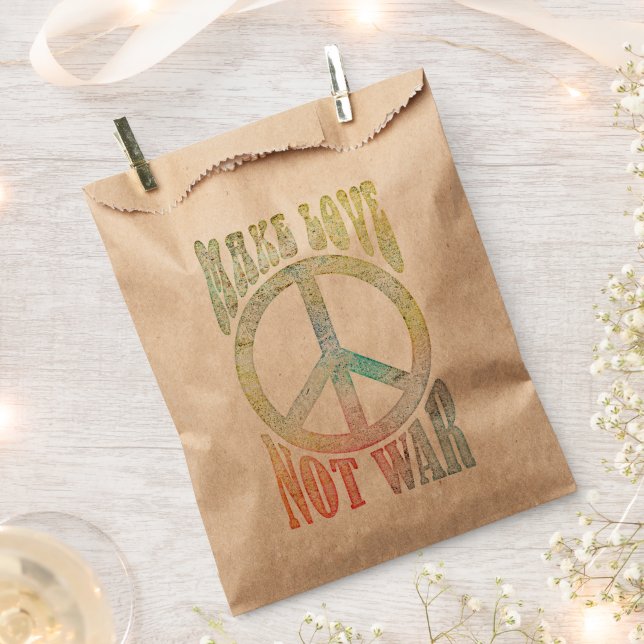 Blume Power Frieden - Liebe nicht Krieg 1 Geschenktütchen (Ausgeschnitten)