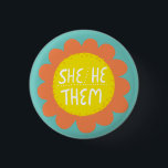 BLUME Pride Handlettered Button<br><div class="desc">Dekorieren Sie Ihr Outfit mit diesem coolen Kunstknopf. Macht ein großartiges Geschenk! Sie können ihn anpassen und auch Text hinzufügen. Karo in meinem Shop für viel mehr Farben und Muster! Lass mir Bescheid,  wenn du auch etwas Gewohntes willst.</div>