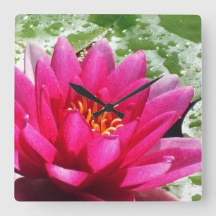 Blume Quadratische Wanduhr