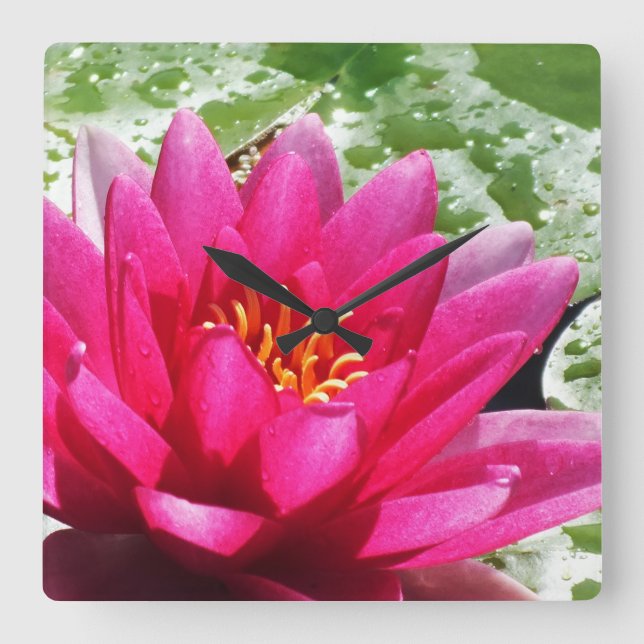 Blume Quadratische Wanduhr (Vorderseite)