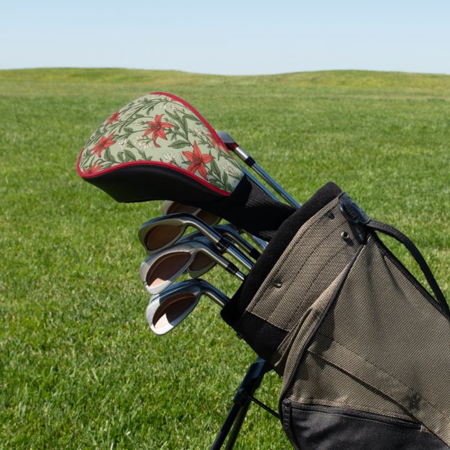 Blume und Blätter des Kardinals Golf Headcover (In SItu)