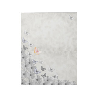 Blume und Schmetterlinge Notizblock