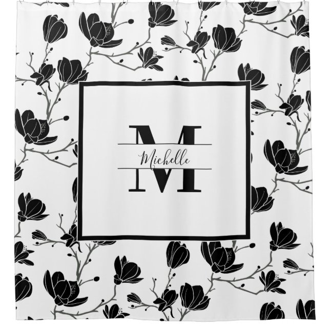 Blume White Mit Monogramm White and Black Magnolia Duschvorhang (Vorderseite)