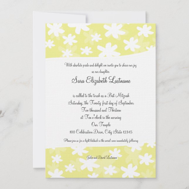 Blumen Fresh Yellow Bat Mitzvah Einladung (Vorderseite)