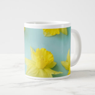 Blumen   Gelbe Daffodien Jumbo-Tasse