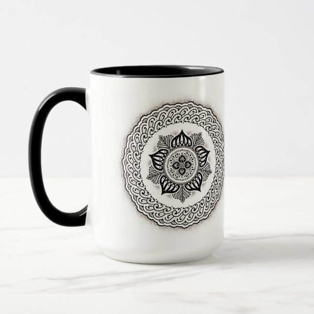 Blumen-Mandala-Tasse Tasse (Links)