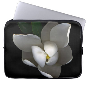 Blumen   Single White Magnolia Blossom Laptopschutzhülle