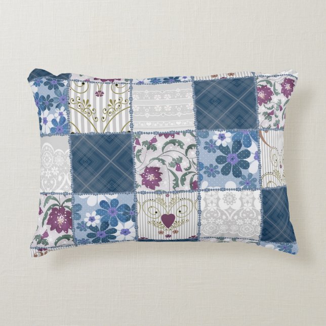 Blumen-Spitze: Nahtloser Patchwork-Hintergrund. Dekokissen (Vorderseite)