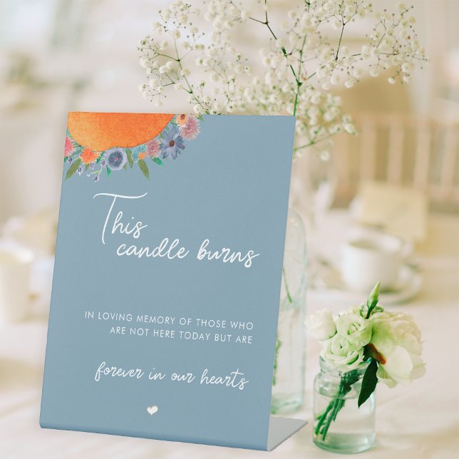 Blumenblau in dieser Kerze verblasst in der lieben Sockelschild (Von Creator hochgeladen)