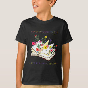 Blumenbücher unterschätzen nie eine öffentliche Sc T-Shirt