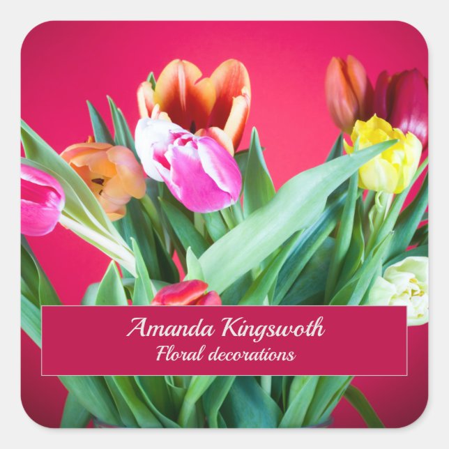 Blumendekoration mit individualisierbarem Text Quadratischer Aufkleber (Vorderseite)