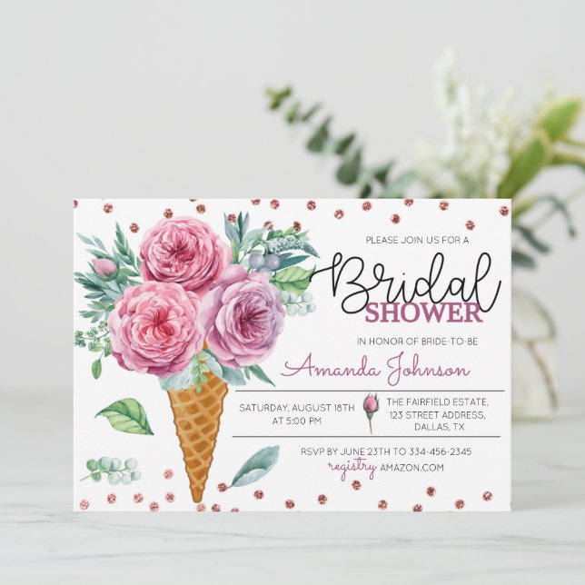 Blumeneis Creme Bouquet Bridal Dusche Einladung (Stehend Vorderseite)