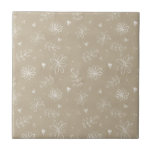 Blumenfarm Simple Tan Beige Keramik Tile Fliese<br><div class="desc">Einfach handgezeichnete weiße Blume und Blätter auf einem neutralen bräunlichen/beigen Bauernhaus-Hintergrund. 100% Kundenzufriedenheit mit "Zazzle" jeden Tag.</div>