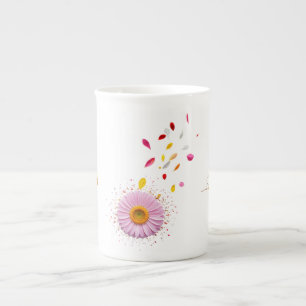 Blumengestaltete Porzellan-Tassensammlung "Florale Prozellantasse
