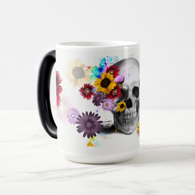 Blumengothus und Schmetterlinge Verwandlungstasse (Vorderseite Links)