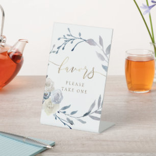 Blumenkranz in Aquarellfarben begünstigt Schild