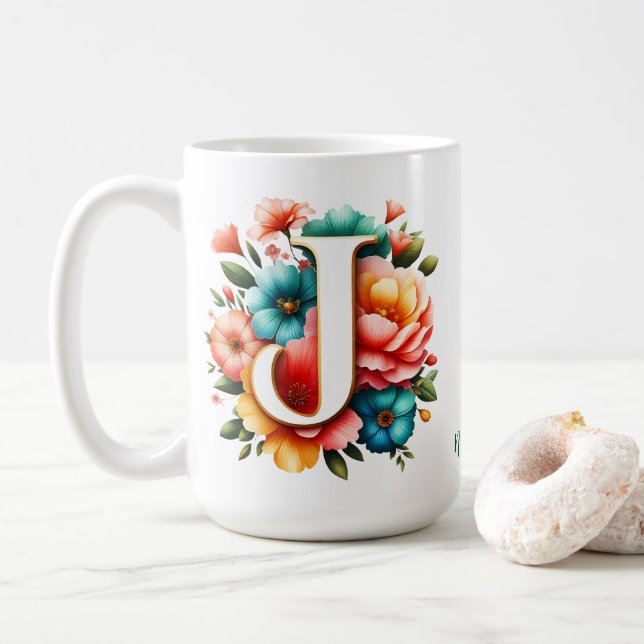 Blumenmonogramm J mit Pastellblumen Kaffeetasse (Mit Donut)