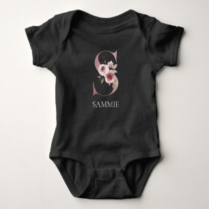 Blumenmonogramm S Name Baby Strampler