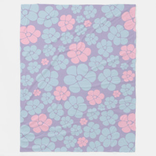 Blumenmuster in Blau, Lila und Rosa Fleecedecke