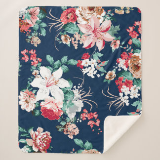 Blumenmuster mit Rose und kleinen Blume mit v Sherpadecke