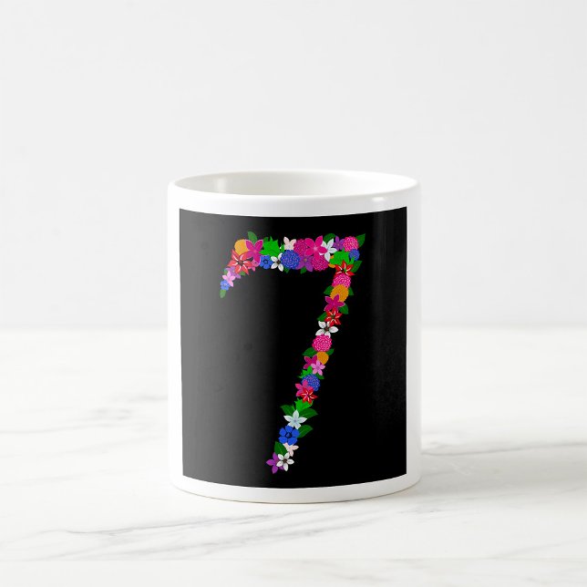 Blumenmuster Nummer Sieben Botanisches Blumendesig Kaffeetasse (Von Creator hochgeladen)