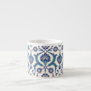 Blumenornament: Traditionelles arabisches Muster. Espressotasse