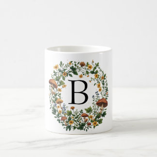 Blumenpilzkranz mit individuellem Anfangsbuchstabe Kaffeetasse