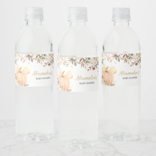 Blumenpumpenfallen in Liebe Babydusche