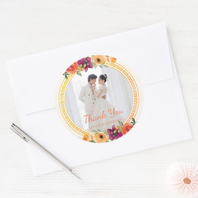 Blumenrahmen Pärchen beige Hochzeit Foto danke Runder Aufkleber (Umschlag)
